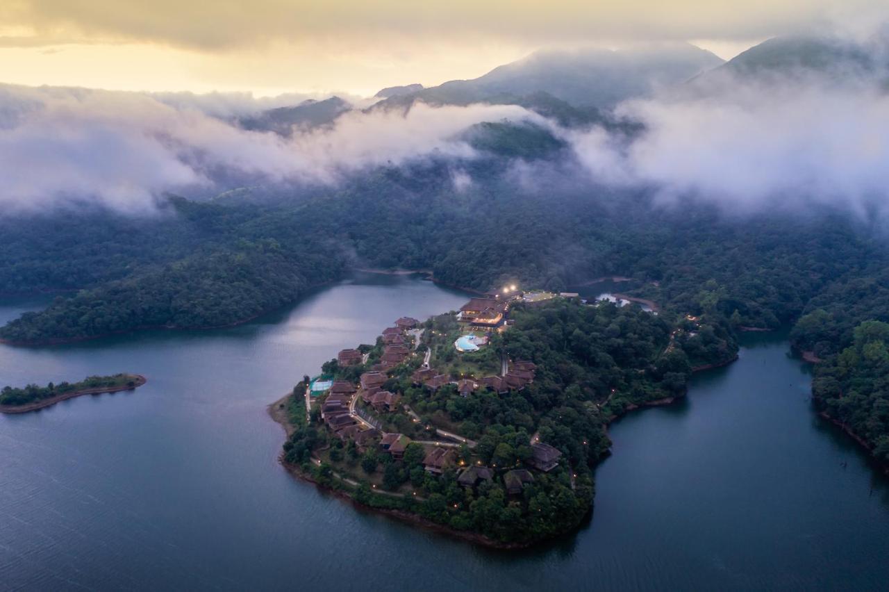 Mountain Shadows Resort Wayanad Exterior foto